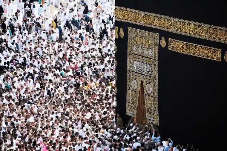 كيفية أداء العمرة بالتفصيل